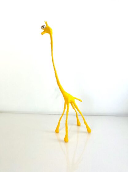 Yellow giraffe - Image 3