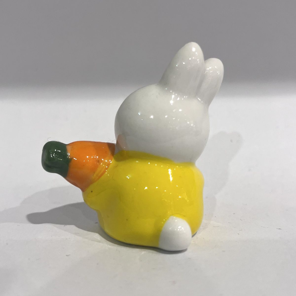 Soporte cerámico decorativo Miffy con zanahoria 3€ - Image 2